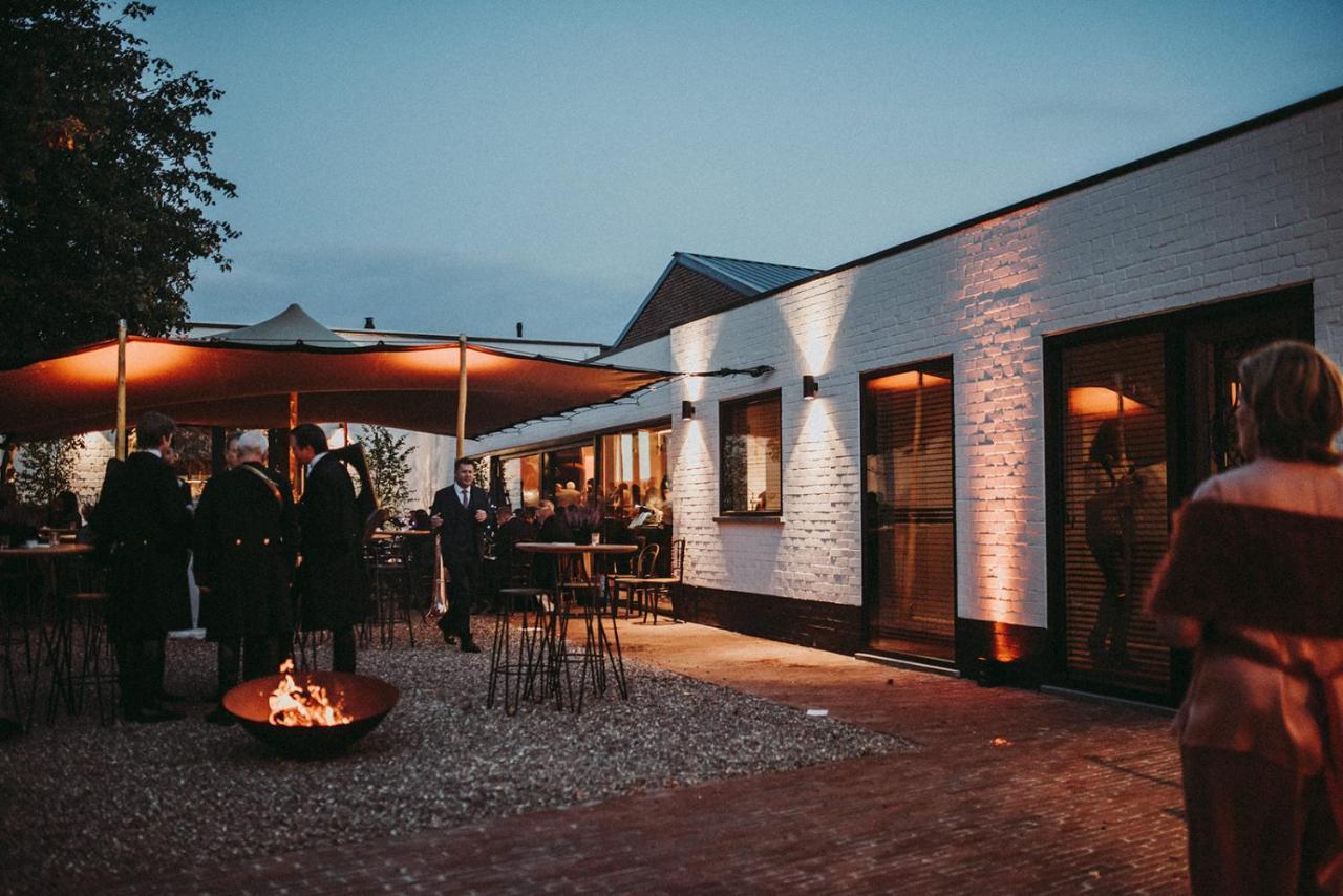 B&B De Vrijboom Kruisem Exteriör bild